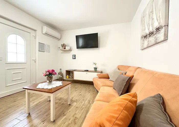 Ana קריקווניצה