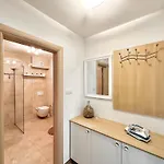 Apartment Ana *